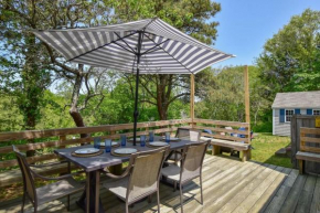 Beautiful Home Close to Ponds and Beach